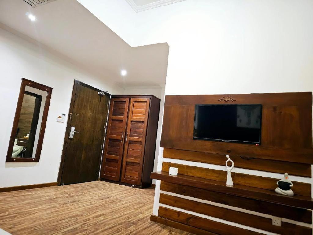 Covanro Sigiriya - Brand New Luxury Hotel 외부 사진